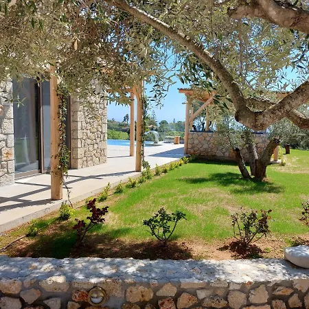Willa Elaiopetra Kefalonia - Stonehouse Hideaway With Pool - Modern Luxury With Serene Sea And Mountain Views