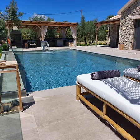 Elaiopetra Kefalonia - Stonehouse Hideaway With Pool - Modern Luxury With Serene Sea And Mountain Views Willa *